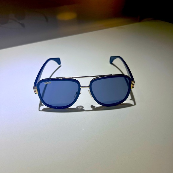 Gucci Aviators. - Picture 3 of 4